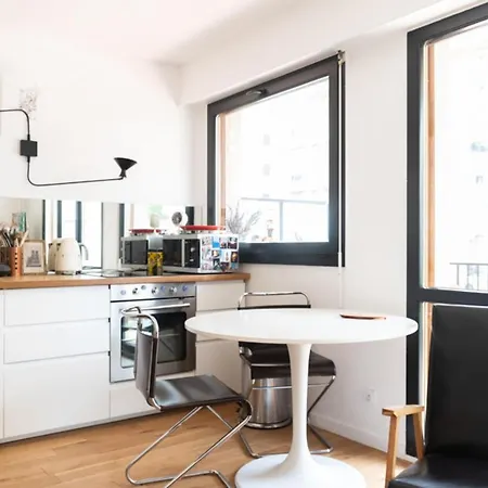 Cozy With Terrace In Gambetta Apartment Paris